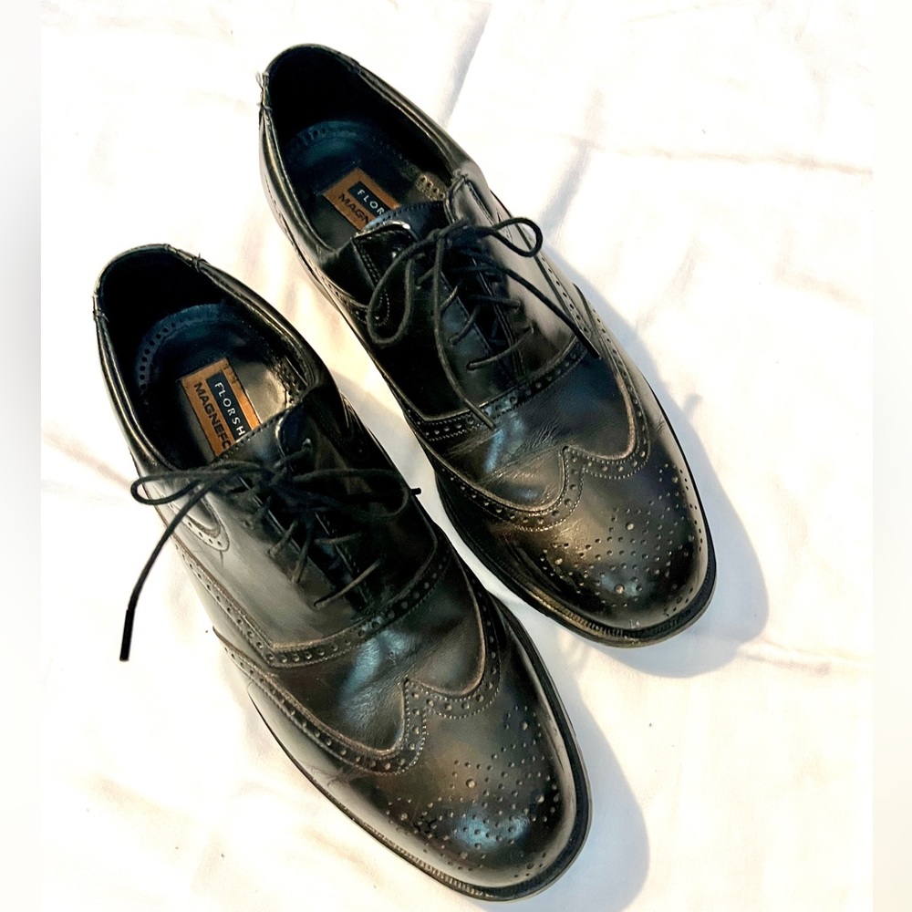 Men’s Florsheim Magnaforce Wing Tip Shoes - black, size 7.5 D